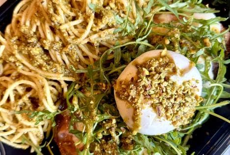Escalope mortadelle & pesto de pistaches